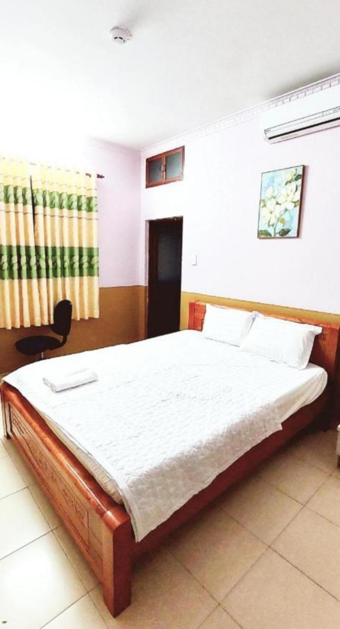 Khach San Huong Quynh Hotel Cidade de Ho Chi Minh Exterior foto